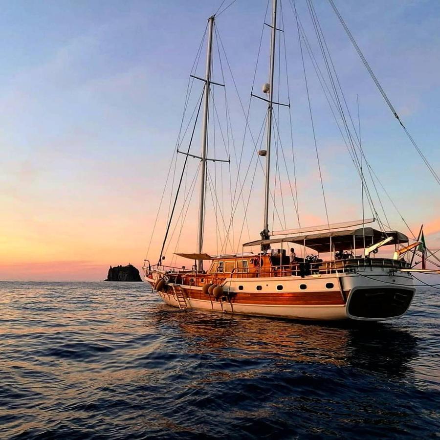 Donnamarisa Hotell Palermo Exteriör bild