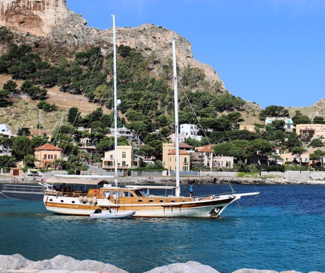 Donnamarisa Hotell Palermo Exteriör bild
